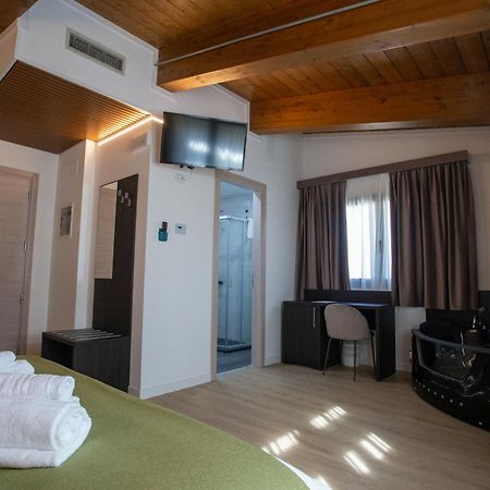 Il Castagneto Otel Amatrice Dış mekan fotoğraf