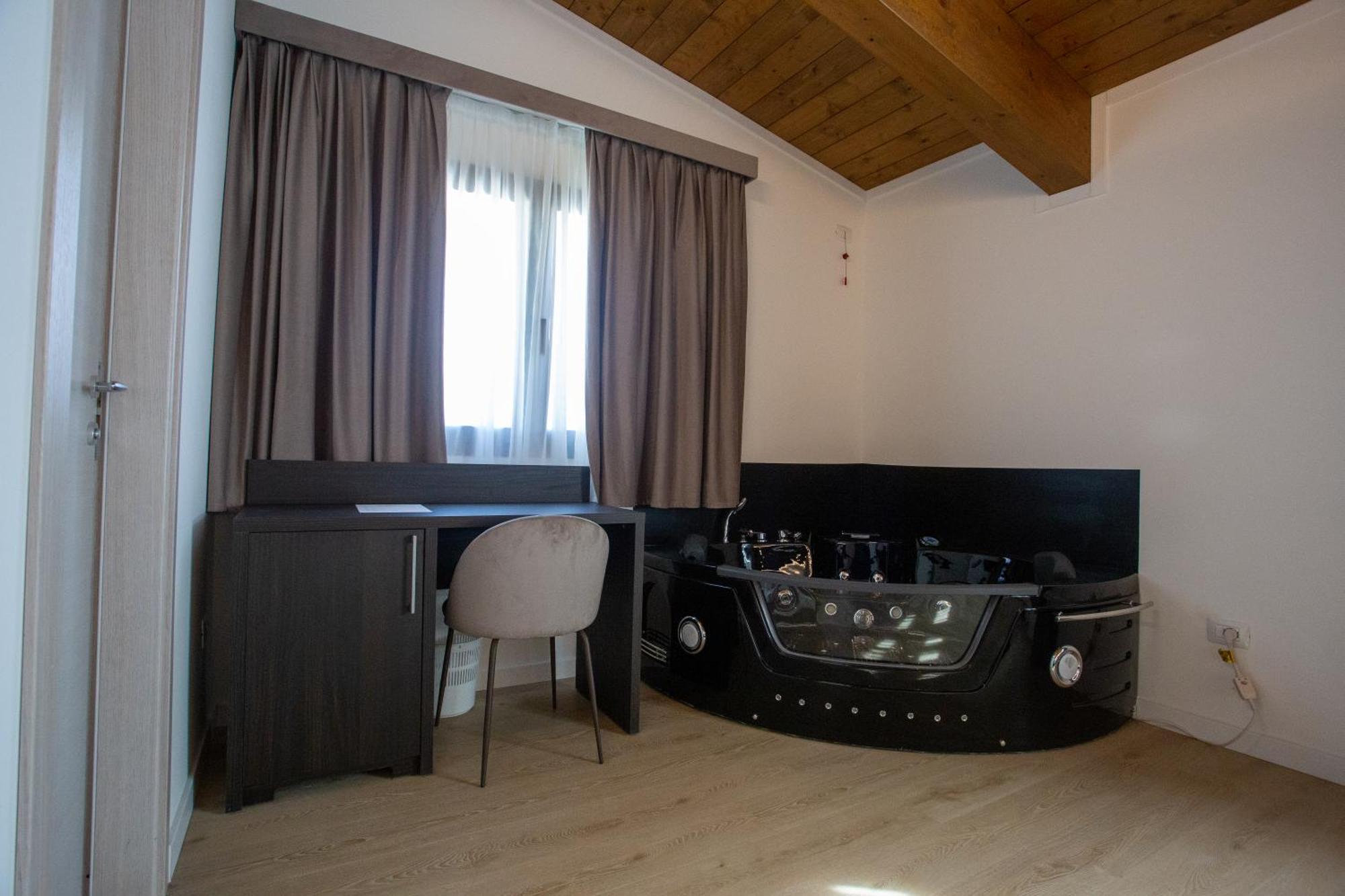 Il Castagneto Otel Amatrice Dış mekan fotoğraf