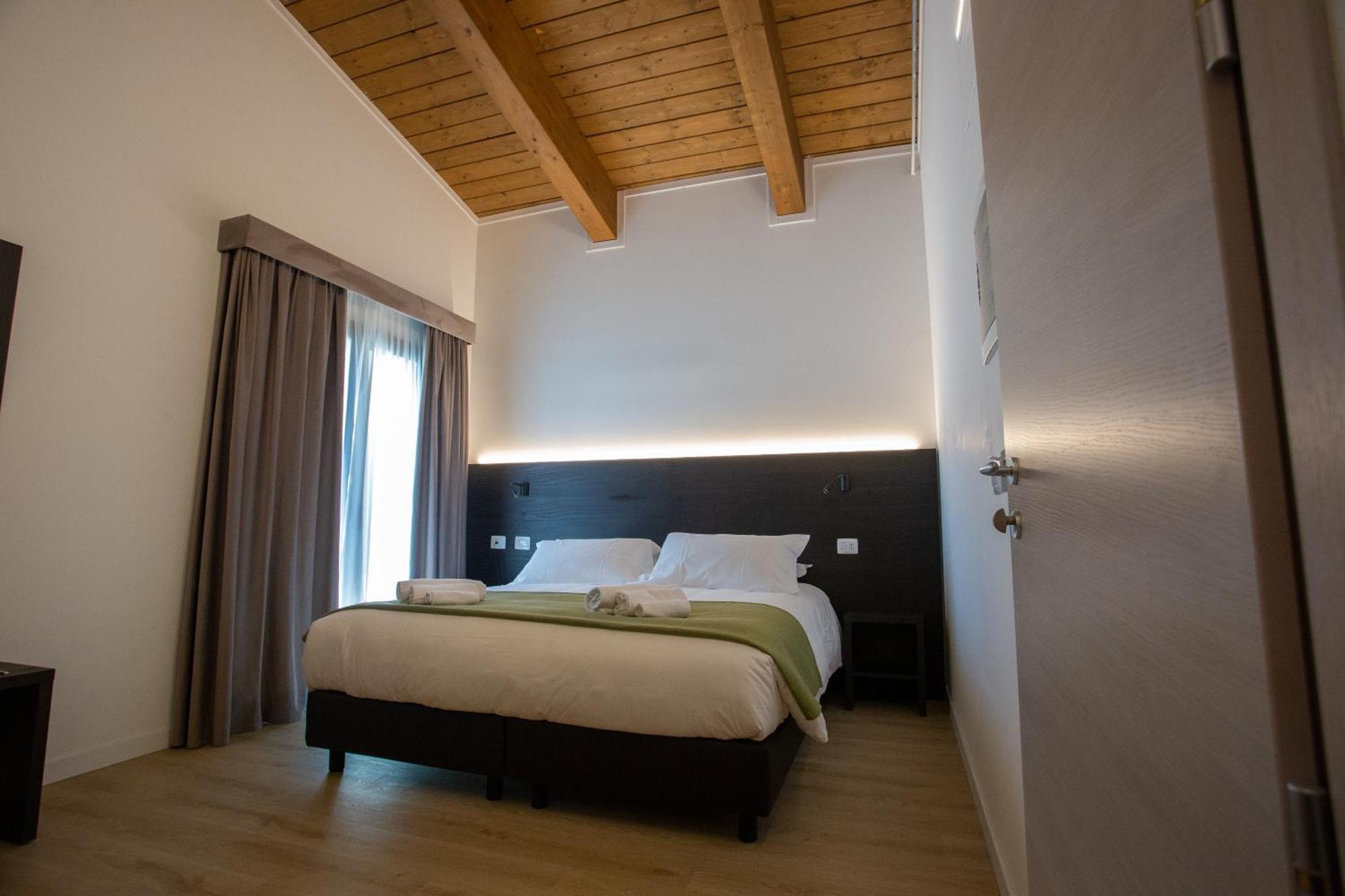 Il Castagneto Otel Amatrice Dış mekan fotoğraf